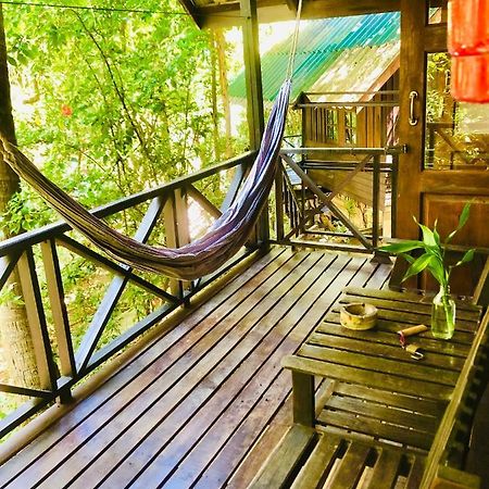 Bambu Huts Hotel Baan Tai Bagian luar foto