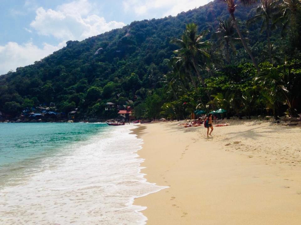 Bambu Huts Hotel Baan Tai Bagian luar foto
