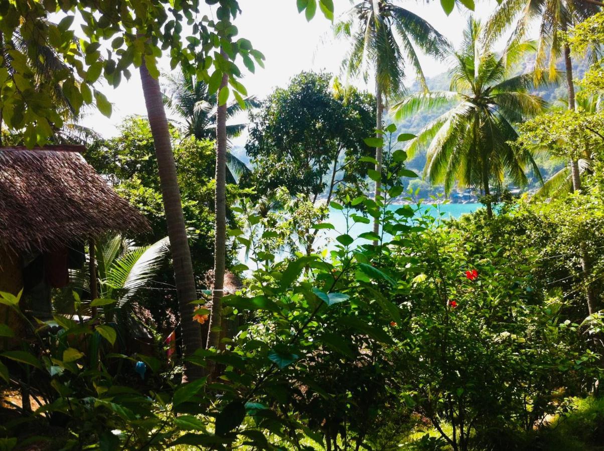 Bambu Huts Hotel Baan Tai Bagian luar foto