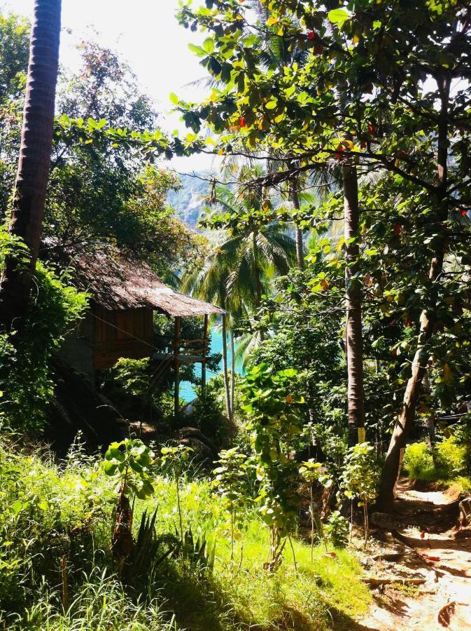 Bambu Huts Hotel Baan Tai Bagian luar foto